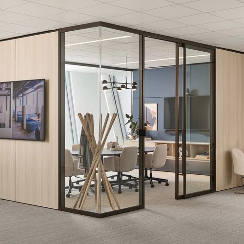 Parete modulare - 4-1/2&rdquo; PLATFORM 4SPACE - Haworth Europe - a vetrina / piena / in legno