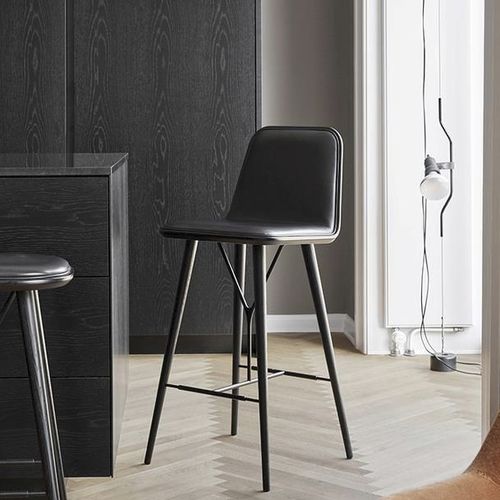 Sedia alta design scandinavo - SPINE - Fredericia Furniture - da interno / in pelle / in rovere
