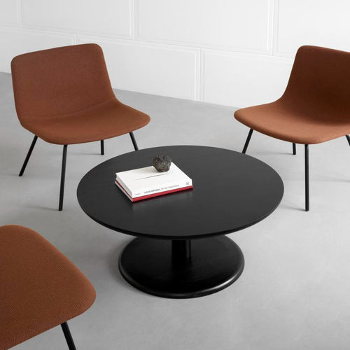 Tavolino basso contemporaneo - PON  - Fredericia Furniture - in rovere / in legno massiccio / con supporto in quercia