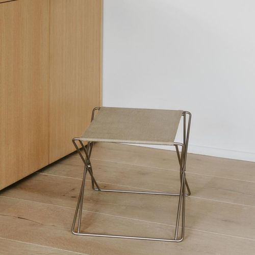 Sgabello contemporaneo - JG  - Fredericia Furniture - in pelle / in tela / con supporto in acciaio