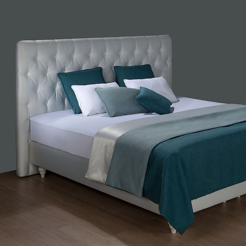 Testiera per letto matrimoniale - SAVOYE - Kreamat NV - contemporanea / in tessuto / in pelle
