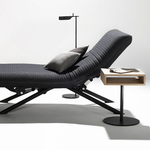 Tavolo d'appoggio contemporaneo - ENVELOPPE - Kreamat NV - in rovere / in metallo / quadrato