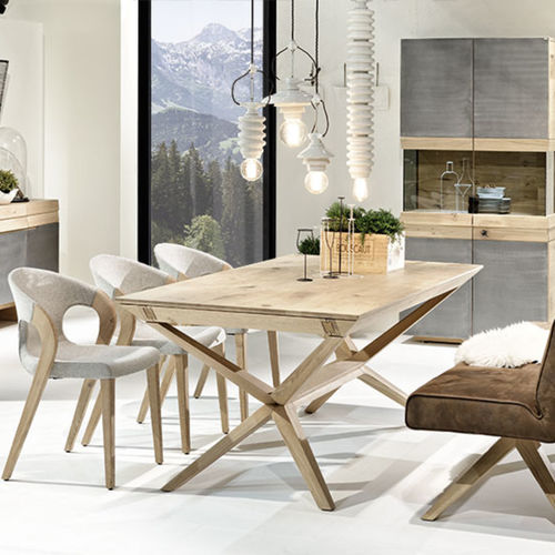 Tavolo da pranzo contemporaneo - V-Organo - Voglauer Möbelwerk Gschwandtner & Zwilling GmbH & Co. KG - in rovere / con supporto in quercia / rettangolare