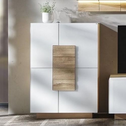 Credenza alta - V-Montana  - Voglauer Möbelwerk Gschwandtner & Zwilling GmbH & Co. KG - contemporanea / in rovere / in noce