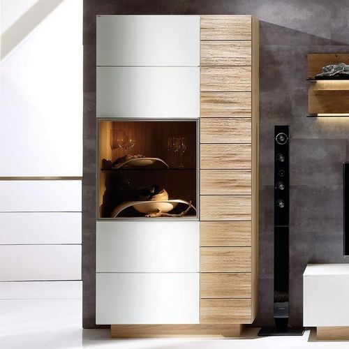 Vetrina contemporanea - V-Montana  - Voglauer Möbelwerk Gschwandtner & Zwilling GmbH & Co. KG - in vetro / in rovere / in noce