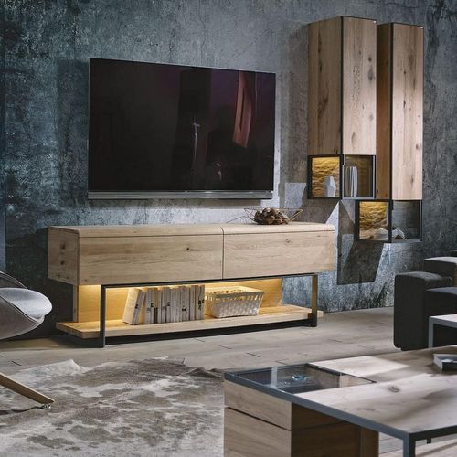 Parete attrezzata TV contemporaneo - V-Cube - Voglauer Möbelwerk Gschwandtner & Zwilling GmbH & Co. KG - in rovere / in vetro / in metallo
