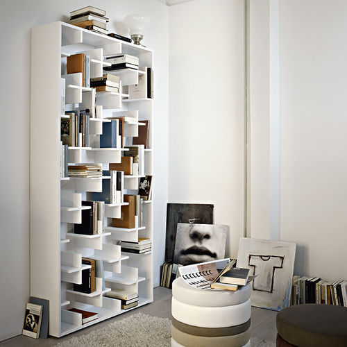 Libreria contemporanea - TARGET - arketipo - in MDF laccato / di Studio Nendo / bianca