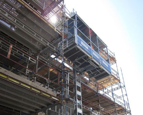 Montacarichi per carichi pesanti - 500 Z/ZP - GEDA GmbH - per cantiere / per edificio