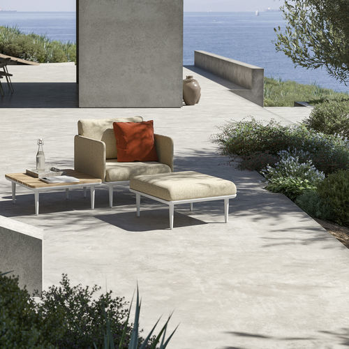 Ottomana contemporanea - STYLETTO - Royal Botania - in tessuto / in alluminio / rettangolare