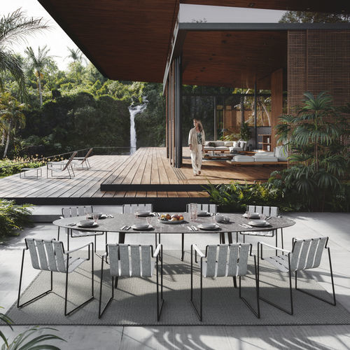 Tavolo da pranzo contemporaneo - STYLETTO - Royal Botania - in ceramica / con supporto in alluminio / ovale