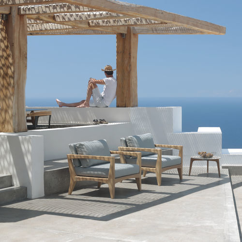 Poltrona contemporanea - ZENHIT - Royal Botania - in tessuto / in teak / con cuscino rimovibile
