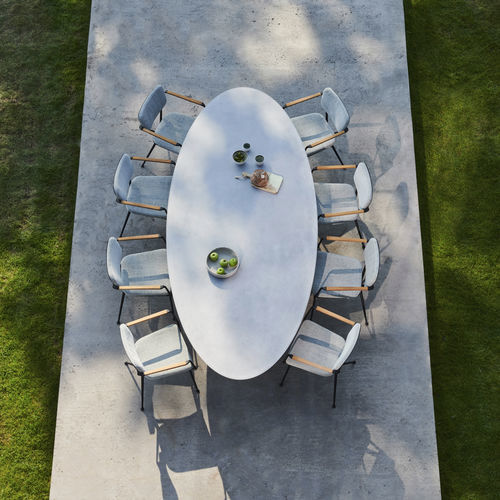 Tavolo da pranzo contemporaneo - EXES - Royal Botania - in ceramica / con supporto in alluminio / ovale