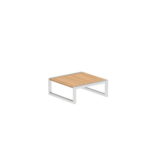 Tavolo d'appoggio contemporaneo - NINIX - Royal Botania - in teak / con supporto in acciaio inossidabile / quadrato