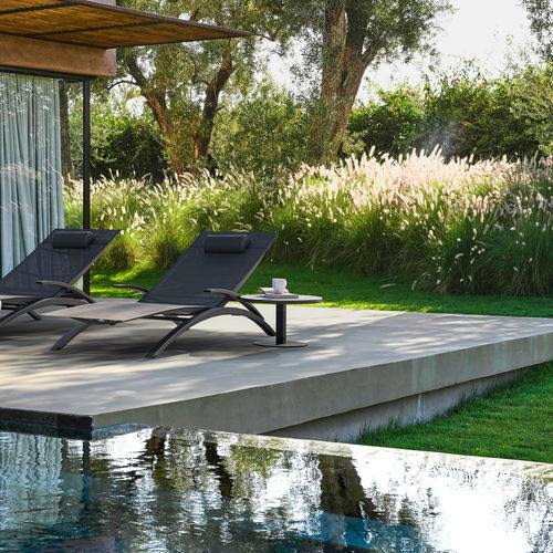 Tavolo d'appoggio contemporaneo - OZON - Royal Botania - in ceramica / con supporto in acciaio inossidabile / rotondo