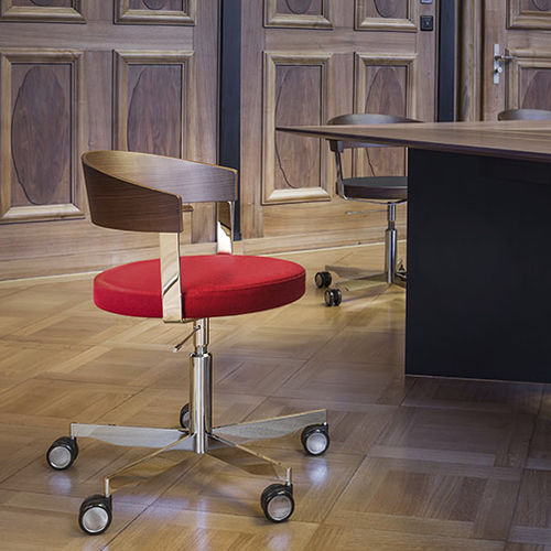 Sedia visitatore contemporanea - G 125 - girsberger - da interno / in legno / imbottita