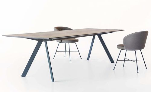 Tavolo da pranzo contemporaneo - BARRA - girsberger - in legno / rettangolare / per uso residenziale