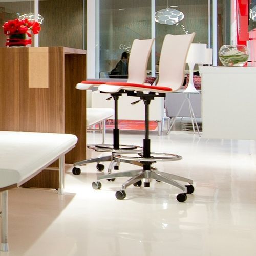 Sgabello da ufficio contemporaneo - APPLY - KI - in polietilene / in legno compensato / in laminato