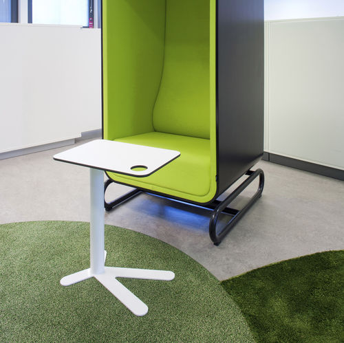 Scrivania portacomputer. contemporanea - SPACE CHICKEN - ISKU - monopiede / contract
