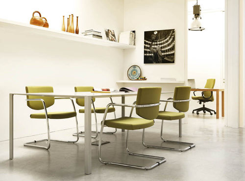 Sedia visitatore contemporanea - MAEVA GL/GH - VAGHI - da interno / in tessuto / in ghisa di alluminio
