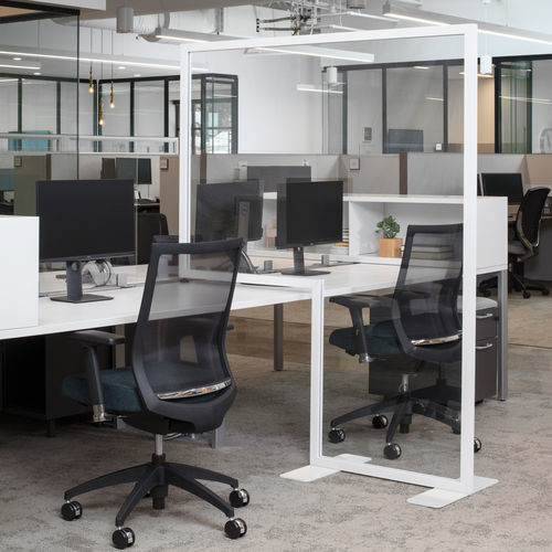 Divisorio per ufficio su scrivania - Q99k2124PVSOBP - KIMBALL Office - a pavimento / autoportante / in vetro
