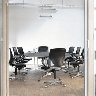 Sedia visitatore contemporanea - 284/7 MODUS MEDIUM - Wilkhahn - da interno / in tessuto / in pelle