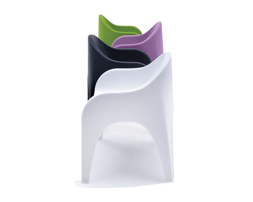 Sedia contemporanea - JUGA - LOEWENSTEIN - da interno / da esterno / in plastica