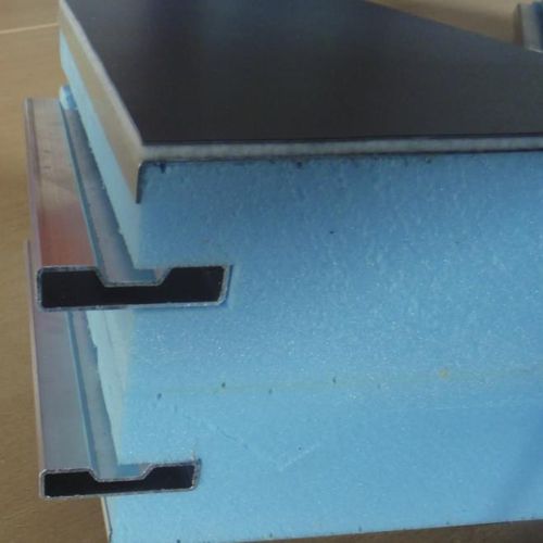Pannello sandwich acustico per tetto - NOVATOIT® : FOAM SILENT - AV Composites - bifacciale in alluminio / ad alta resistenza