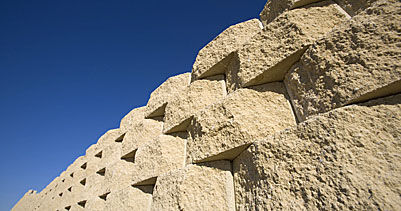Blocco di calcestruzzo pieno - KEYSTONE® - Cultured Stone Products - per muro di contenimento / per recinzione di giardino / aspetto pietra