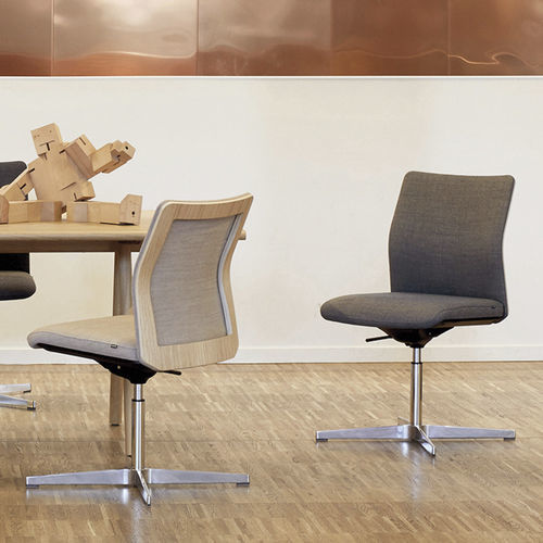 Sedia da ufficio contemporanea - MN1 X - HOWE - da interno / in tessuto / con supporto in alluminio