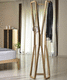 appendiabiti da terra / contemporaneo / in legno massiccio