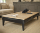 tavolino basso moderno / in rovere / con supporto in faggio / rettangolare