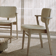 sedia contemporanea / da interno / in pelle / in rovere