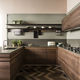 cucina contemporanea / in legno massiccio / in legno laccato / in noce