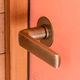 maniglia per porta / in alluminio / in bronzo / in acciaio inossidabile lucido