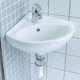 lavabo sospeso / in ceramica / d'angolo / contemporaneo
