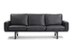 divano contemporaneo / in pelle / nero / di Hans J. Wegner