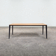 tavolo contemporaneo / in legno massiccio / in larice / in HPL