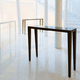 tavolo d'appoggio contemporaneo / in legno laccato / in vetro / con supporto in legno laccato