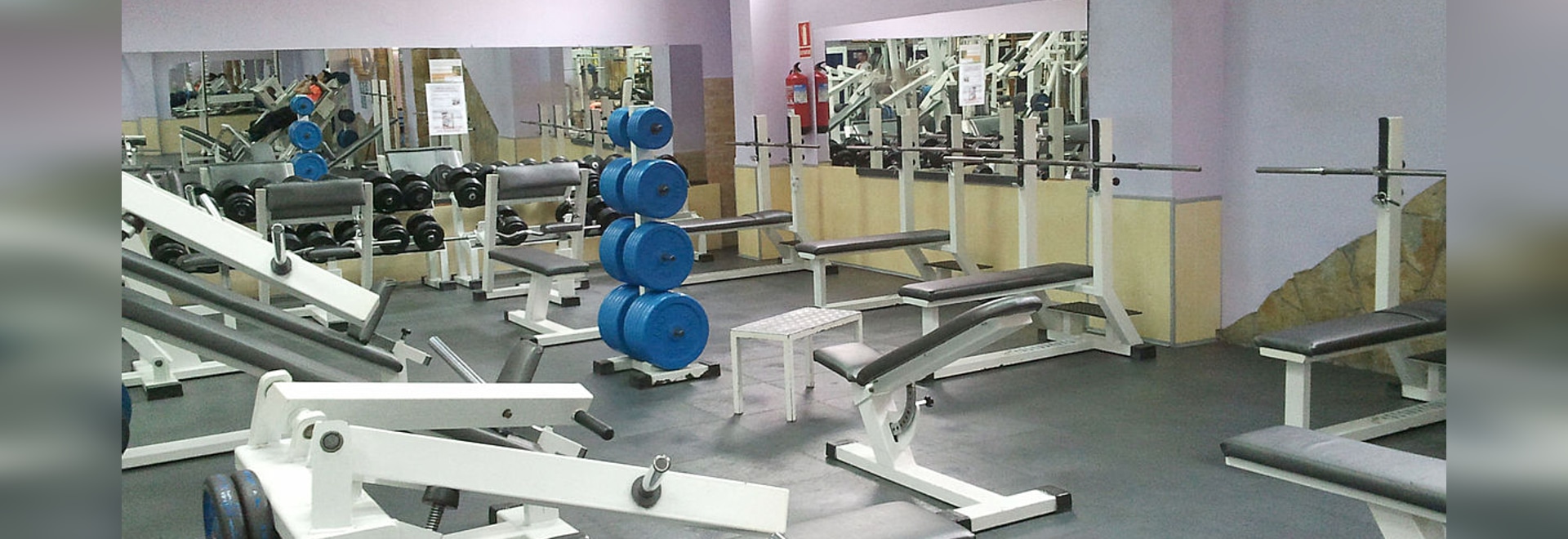 Piastrelle PVC Traficline : Una sala fitness con una pavimentazione durevole e facilissima da posare !