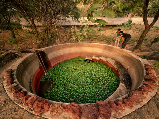 LA CASA MEZTITLA DA EDAA È NELL'ARMONIA CON LA NATURA