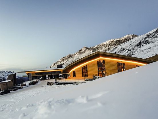 Punto trasversale della montagna superiore