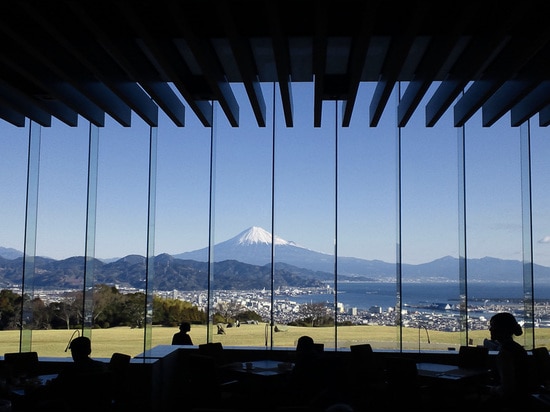 Vista dal ristorante (© della foto: Norihisa Yamaga)