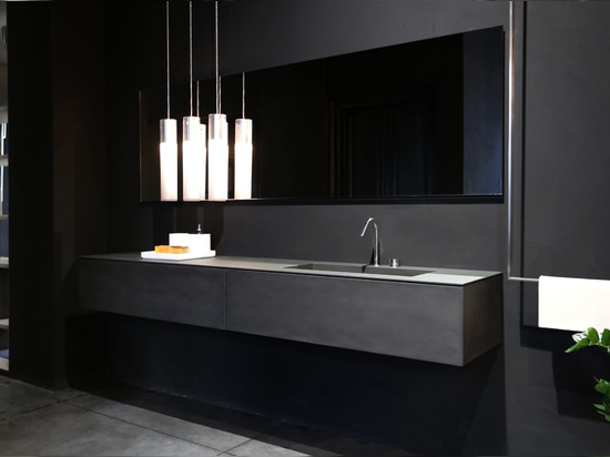 LAMINAM per l’ambiente bagno – Design: RIFRA