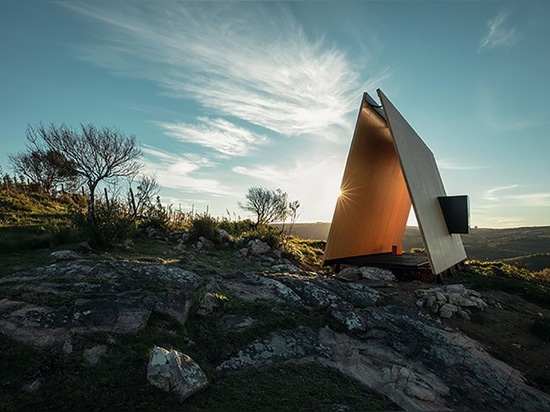 La cappella del sacromonte di MAPA nell'Uruguai rispetta il paesaggio negando la sua relegazione