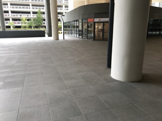 DADO CERAMICA A SINGAPORE: QUALITÁ E INNOVAZIONE