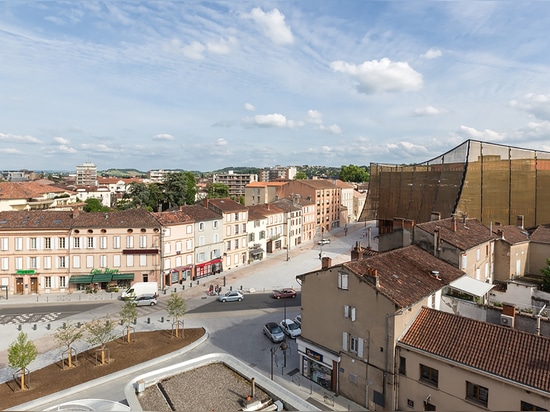 GRANDE TEATRO DI ALBI DA ARCHITETTURA DEL DOMINIQUE PERRAULT