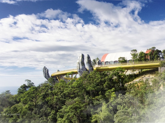 Ponte dorato in Da Nang, una terra dei