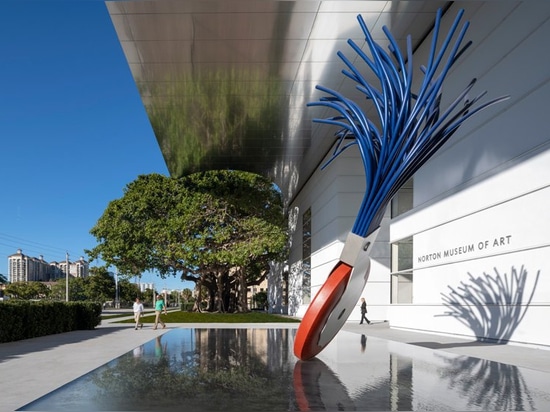 adottivo + i partner debutta la sua trasformazione del museo di arte del norton in West Palm Beach