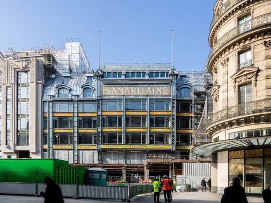 Ripristino di samaritaine della La dei reggilibri di vetro d'increspatura della facciata di SANAA” a Parigi