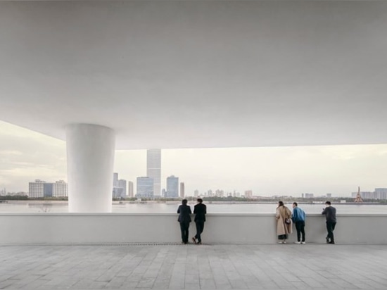 david chipperfield-designed West bund museum apre a Shanghai